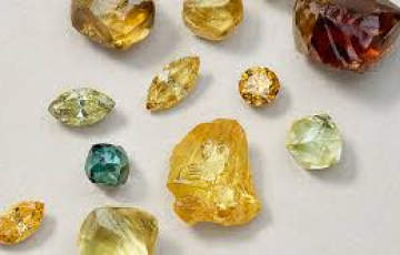Kim cương máu não hiếm nhất? Sự thật về loại "kim cương" kỳ bí và giá trị phế liệu kim loại quý